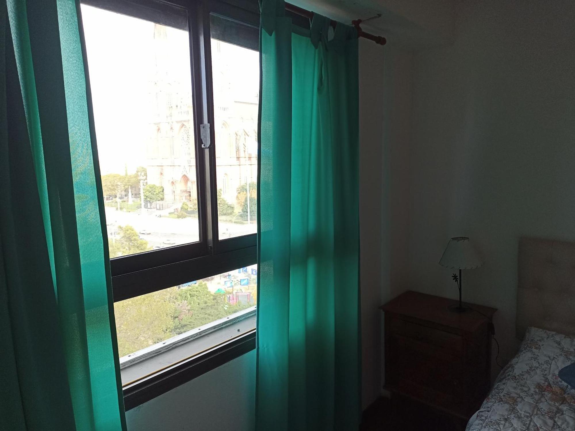 Departamento Plaza Moreno Con Balcon La Plata Exteriér fotografie